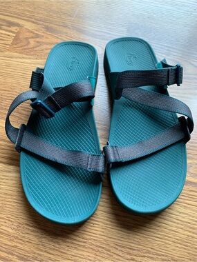 Chaco Men's Teal Footbed Sandals Slippers Like New Size 13 Summer Shoes